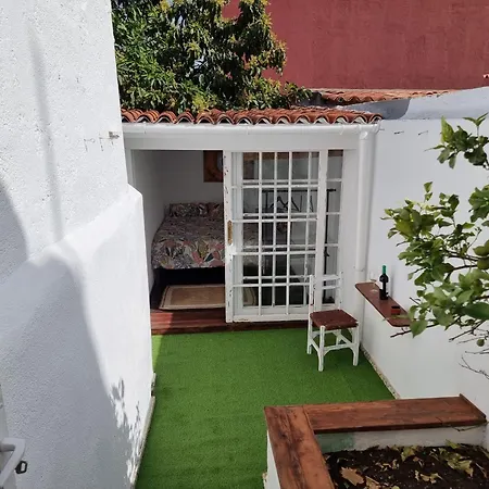Hogar Tranquilo: Casa Tata * 라오로타바