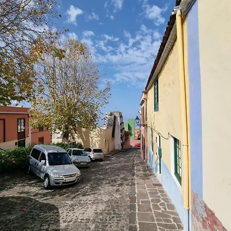 Hogar Tranquilo: Casa Tata * 라오로타바